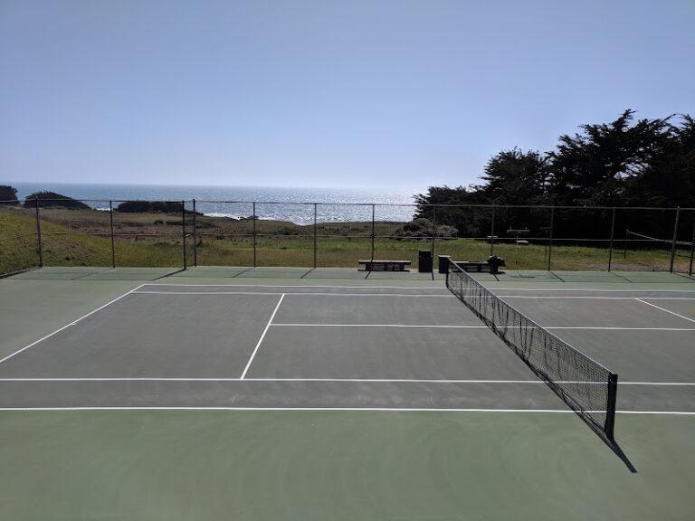 Tennis-Courts-California-Sea Ranch-Sea Ranch: Ohlson Recreation Center