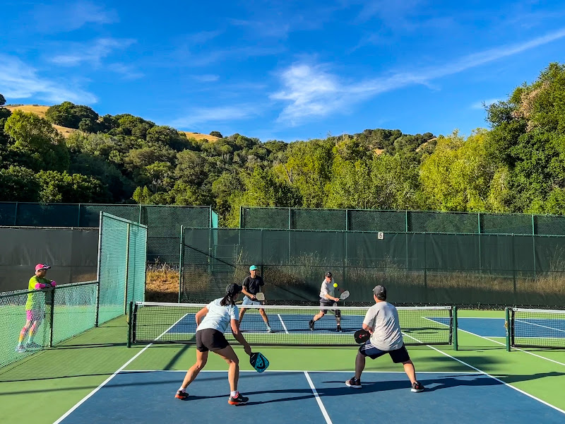 Pickleball-Courts-California-Fairfax-Canon Swim and Tennis Club